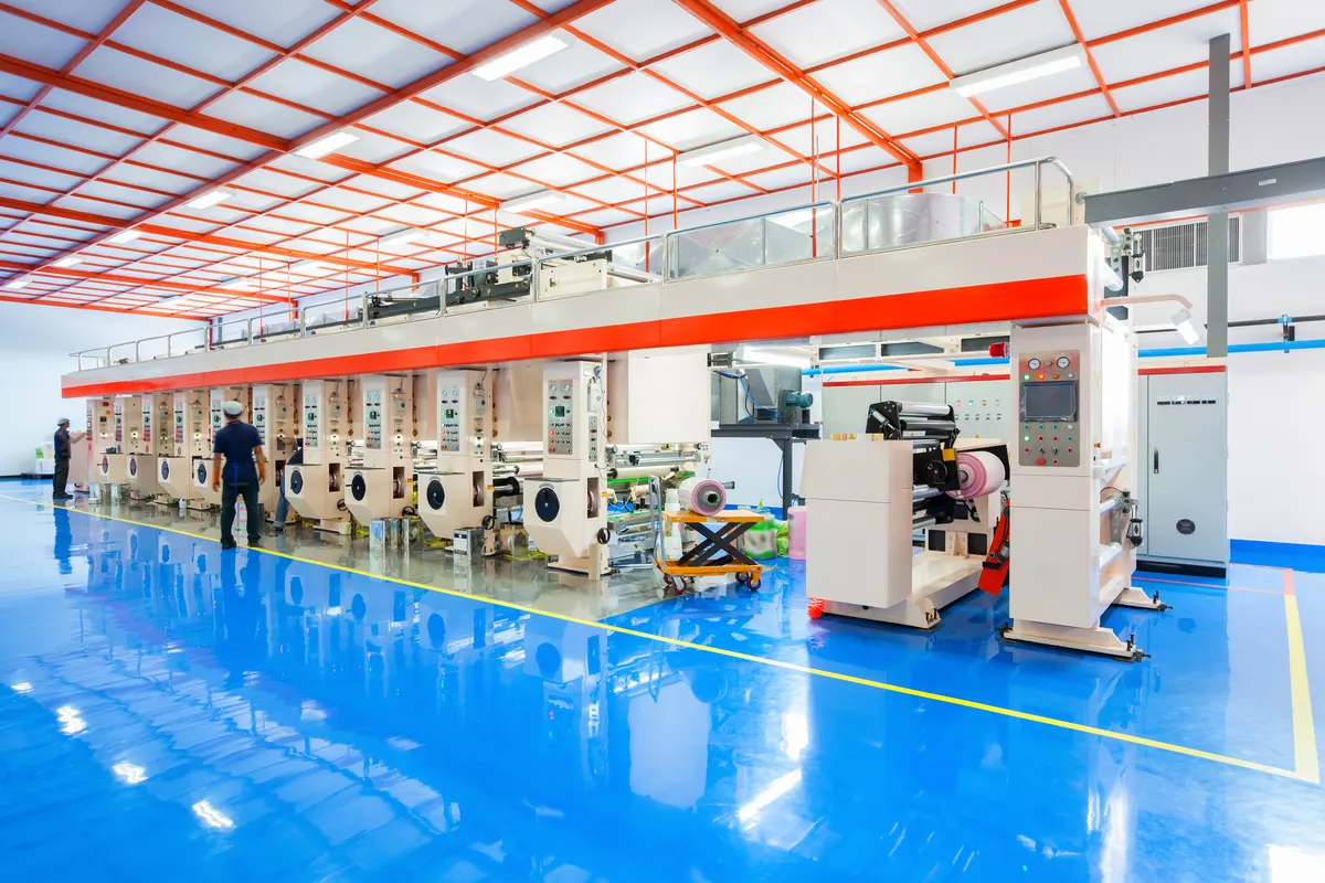 Produktionshalle im süddeutschen Maschinenbau – Schwertransporte ab Bayern und Baden-Württemberg